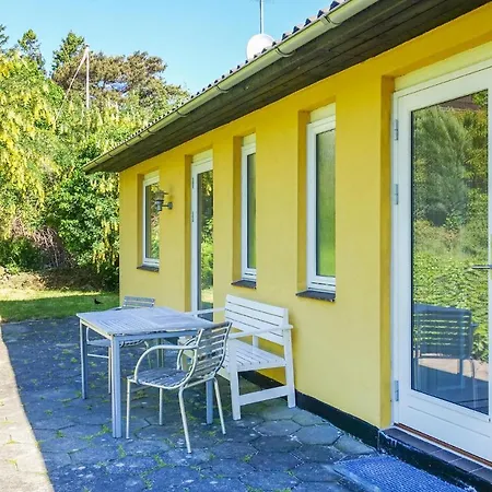 2 Bedroom Cozy In * Allinge-Sandvig