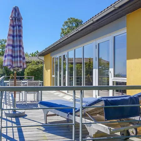 2 Bedroom Cozy In * Allinge-Sandvig